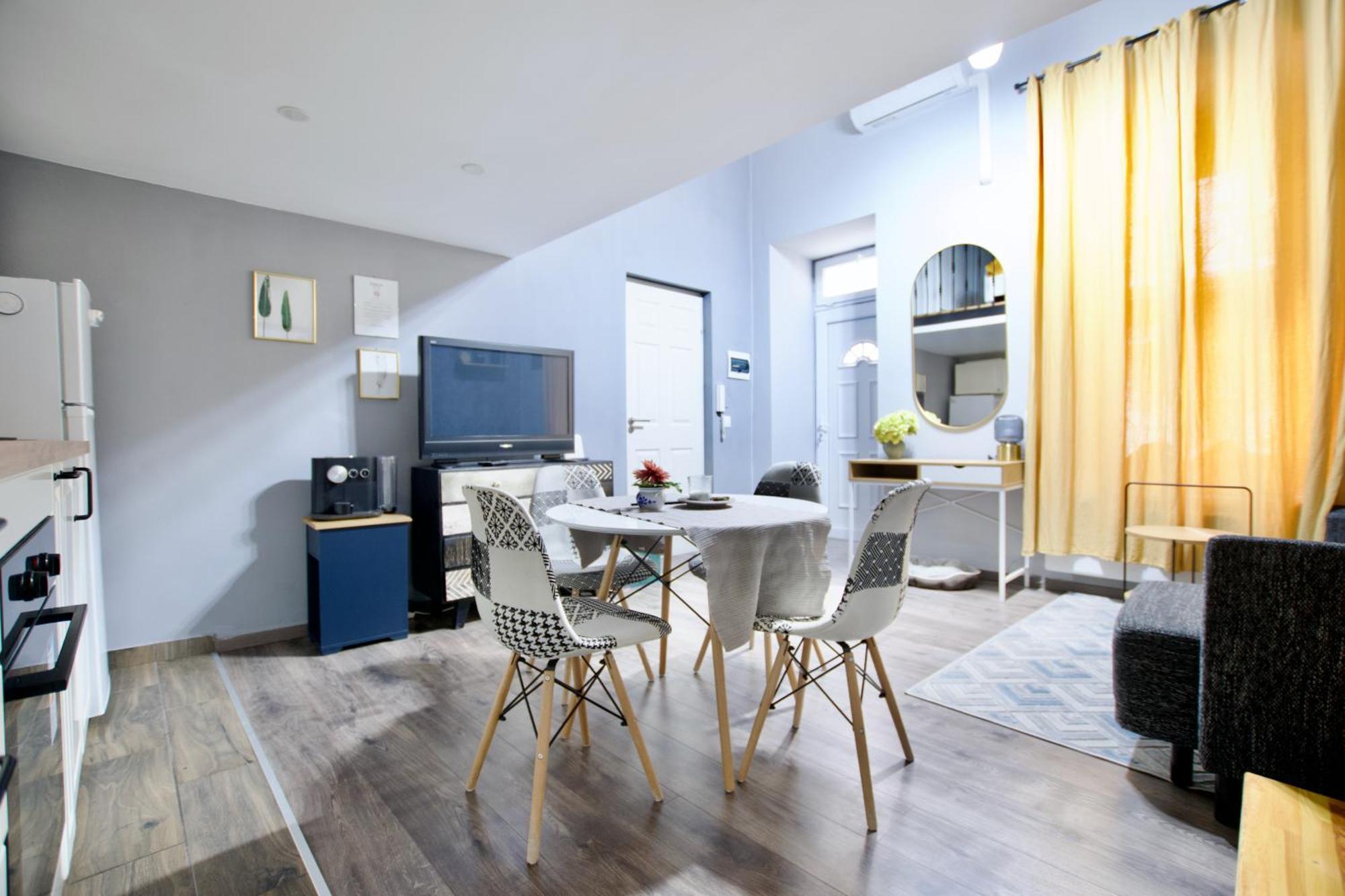 Studio Apartment By Hi5- Rozsa Street ブダペスト エクステリア 写真